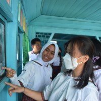 Kegiatan Outdoor Study Kelas IX C dan IX D ke Rumah Singgah Tuan Kadi | SMP METTA MAITREYA